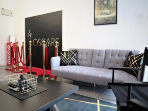 Hollywood Loft 6-7pax,5mins to Kidzania, IKEA, 1U
